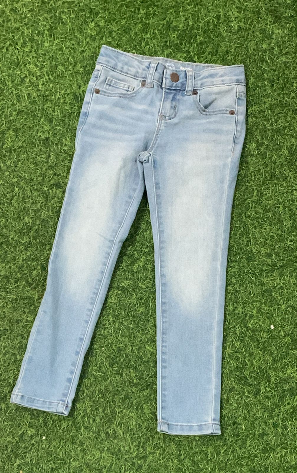 Light Wash Skinny Jeans(girls)