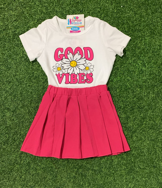 Pink & White Good Vibes top