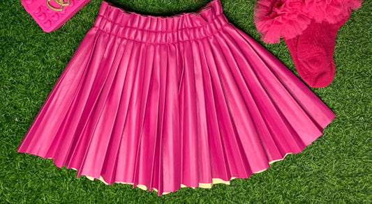 Pink leather pleated skirt